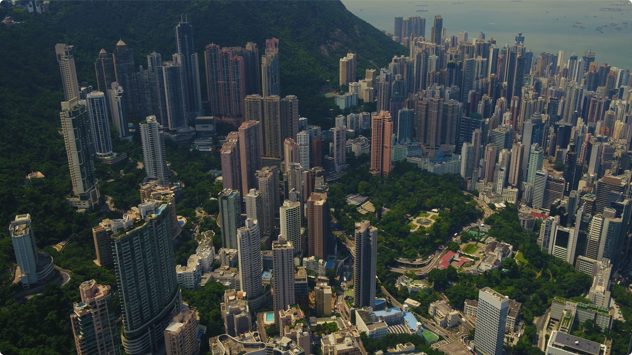 4k航拍城市视频素材_8k香港城市摩天大楼 1
