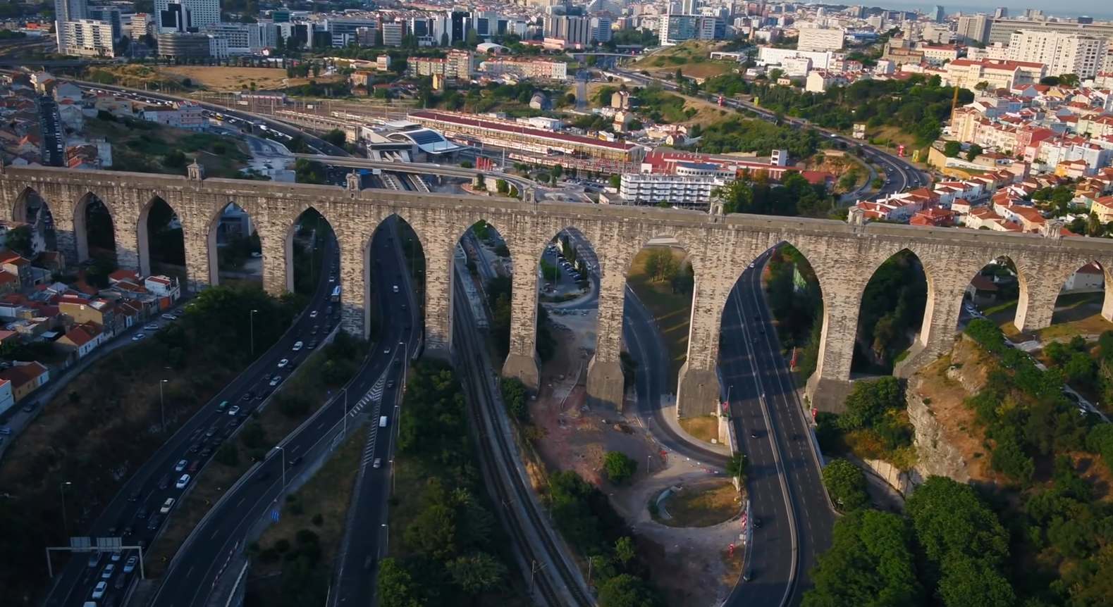 超清 4K 葡萄牙 风景秀丽的空中镜头 3